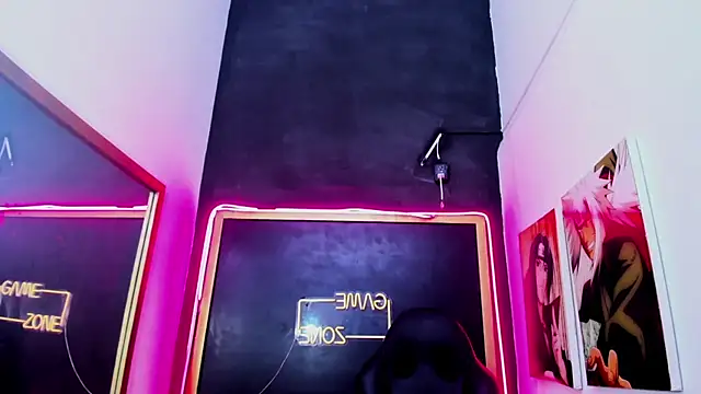 Snapshot of Isabella_stanford2 chatting on 11/10/25, 08:30 Isabella stanford2 online show from 11/10/25, 08:30