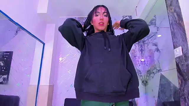 Isabella stanford2 online show from 03/20/26, 03:33