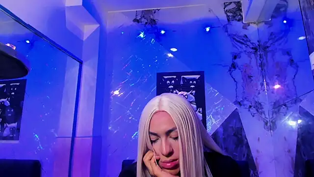 Isabella stanford2 online show from 05/18/26, 05:02