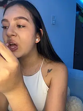 kanne mia online show from 11/07/25, 11:05