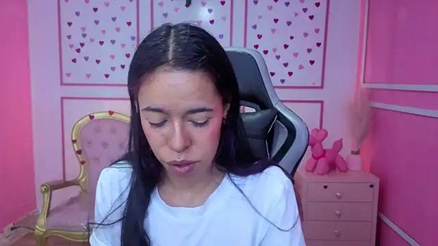 stephania t online show from 12/16/25, 11:48