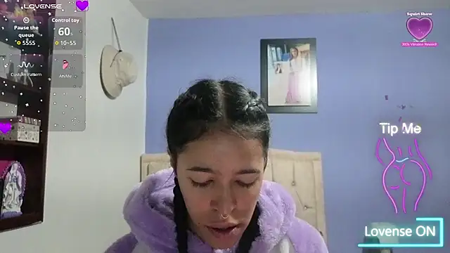 Snapshot of stephania_t chatting on 07/02/26, 02:01 stephania t online show from 07/02/26, 02:01