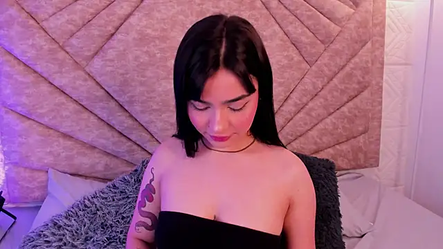 ConnieFontane online show from 03/01/25, 04:37