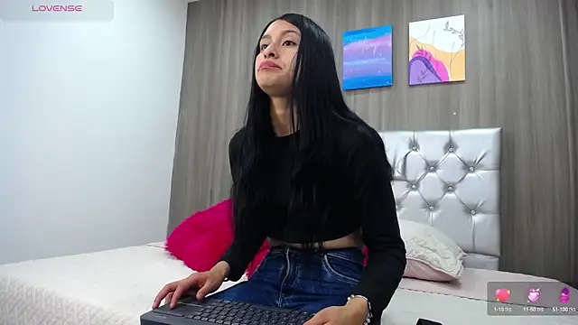 1samantha b online show from 12/16/24, 12:06