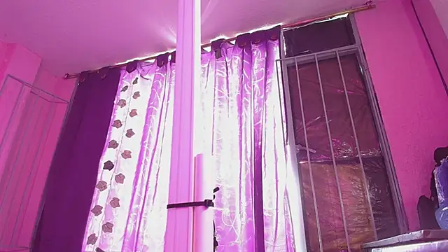 Gaby Tailor online show from 01/04/25, 06:30