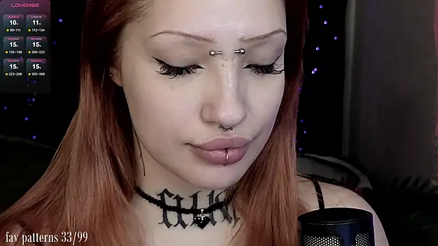 Snapshot of violetviolator chatting on 02/13/25, 07:35 violetviolator online show from 02/13/25, 07:35