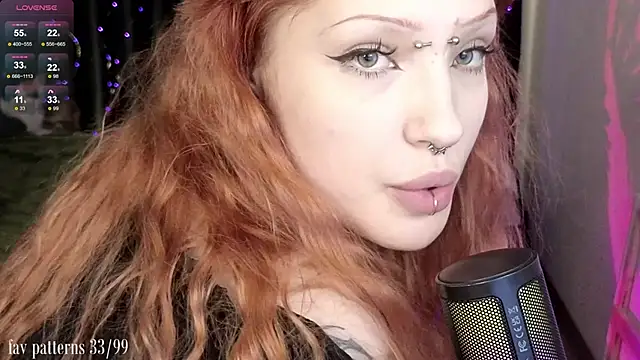 Snapshot of violetviolator chatting on 02/20/25, 01:08 violetviolator online show from 02/20/25, 01:08