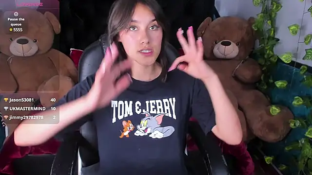  Sophie  miller online show from 01/06/25, 10:26