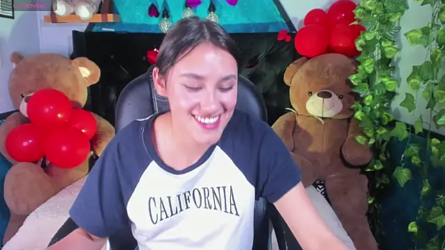  Sophie  miller online show from 02/19/25, 11:14