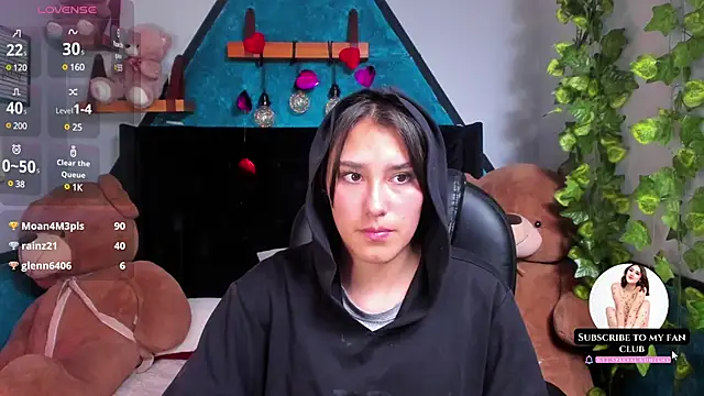  Sophie  miller online show from 02/22/25, 07:25