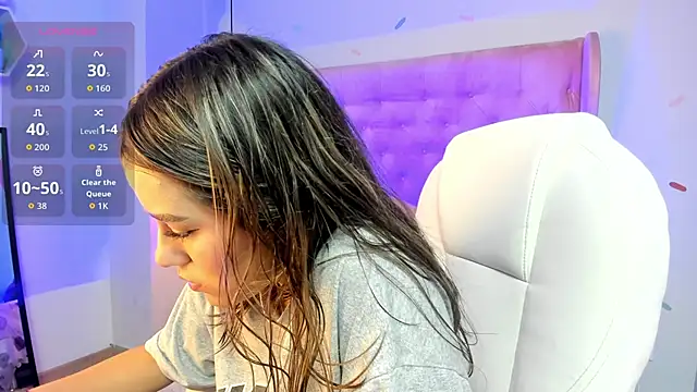  Sophie  miller online show from 01/12/26, 07:30