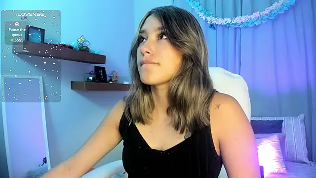  Sophie  miller online show from 04/14/26, 08:04