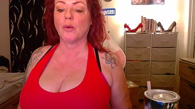 Nikkimastersgirl1091 online show from 10/10/25, 02:27