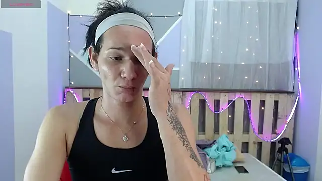 Michellcockxxx online show from 02/07/25, 09:47