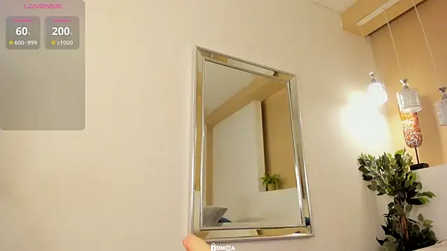 Snapshot of SaraMonroe1 chatting on 02/24/25, 11:09 SaraMonroe1 online show from 02/24/25, 11:09