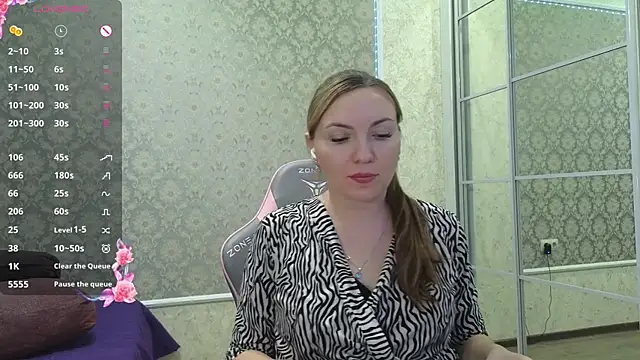 -DIVORA- online show from 03/21/25, 01:56