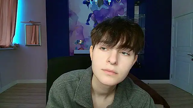 EmiliaYours online show from 01/07/25, 12:41