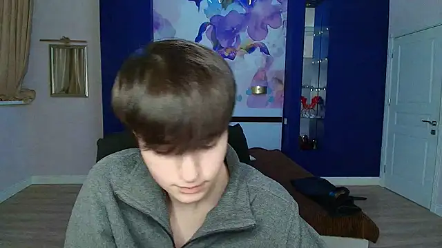 EmiliaYours online show from 01/07/25, 03:54