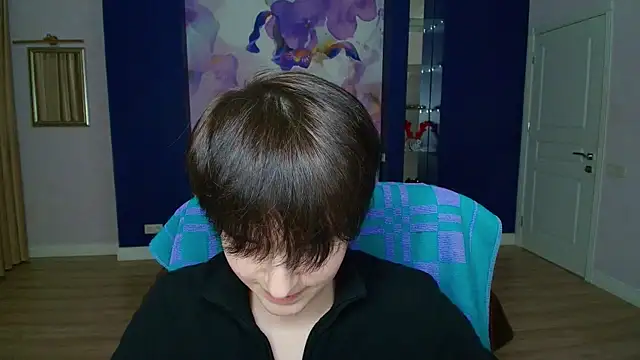 EmiliaYours online show from 02/01/25, 04:33