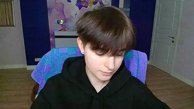 EmiliaYours online show from 03/17/25, 03:40