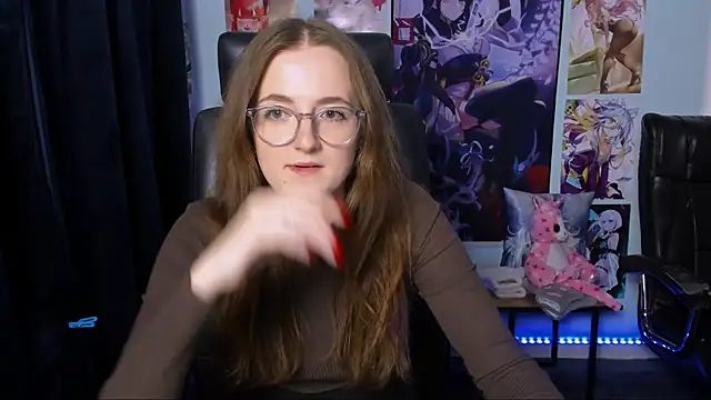 Snapshot of luna_berryy chatting on 12/10/24, 04:34 luna berryy online show from 12/10/24, 04:34