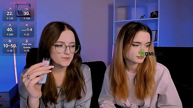 luna berryy online show from 12/05/25, 08:16