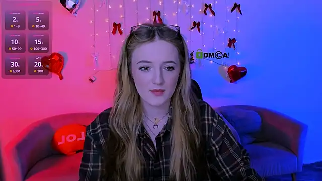 luna berryy online show from 04/11/26, 07:18