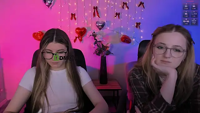 luna berryy online show from 05/16/26, 10:08