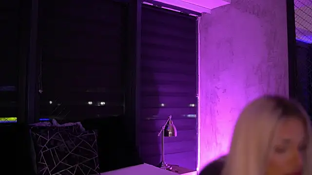 Snapshot of Candy_Ivy chatting on 11/01/25, 07:05 Candy Ivy online show from 11/01/25, 07:05