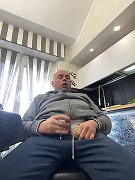 pantomax online show from 02/21/25, 02:16