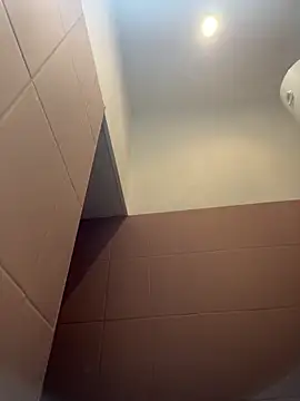 Snapshot of KitteCat chatting on 12/15/24, 12:49 KitteCat online show from 12/15/24, 12:49