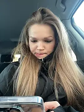 Snapshot of KitteCat chatting on 02/19/25, 11:49 KitteCat online show from 02/19/25, 11:49