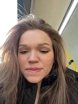 Snapshot of KitteCat chatting on 02/26/25, 12:36 KitteCat online show from 02/26/25, 12:36