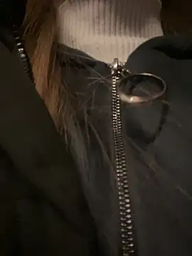 Snapshot of KitteCat chatting on 03/01/25, 06:43 KitteCat online show from 03/01/25, 06:43