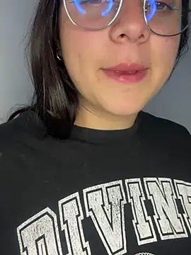 Cassie-millers online show from 12/10/24, 04:27