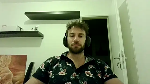 alpha-hunk online show from 09/25/25, 07:06