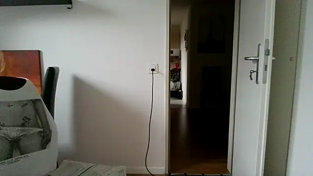 alpha-hunk online show from 09/26/25, 07:12