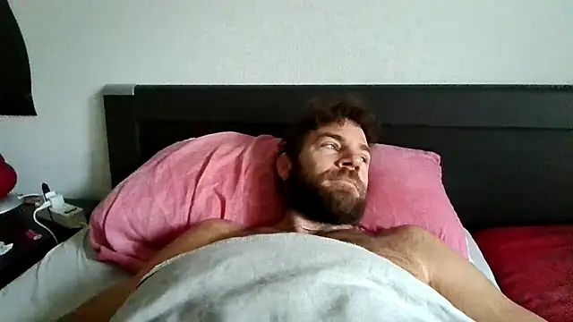 alpha-hunk online show from 11/02/25, 09:33