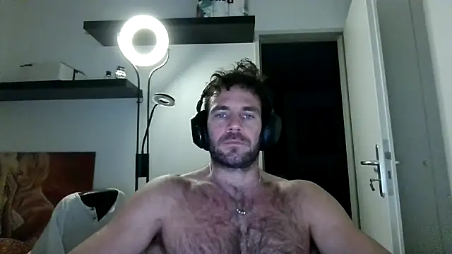 alpha-hunk online show from 11/23/25, 09:25