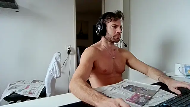 alpha-hunk online show from 12/21/25, 10:44