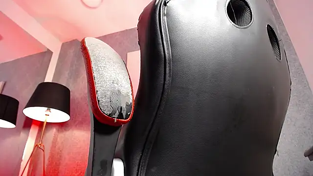 Snapshot of Sr_Magnus_ chatting on 03/10/25, 06:59 Sr Magnus online show from 03/10/25, 06:59