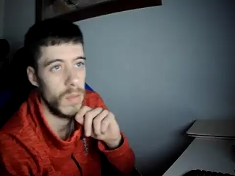 Snapshot of Murcianito chatting on 12/31/24, 12:43 Murcianito online show from 12/31/24, 12:43