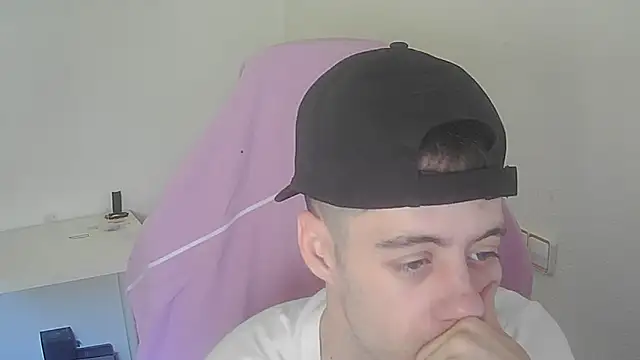 Snapshot of Murcianito chatting on 02/24/26, 12:14 Murcianito online show from 02/24/26, 12:14