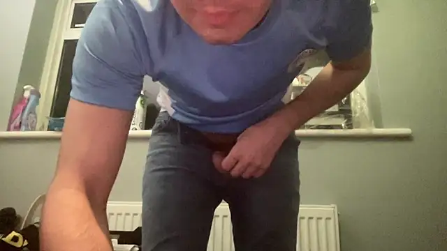 Snapshot of GotItGoin chatting on 03/18/25, 11:31 GotItGoin online show from 03/18/25, 11:31