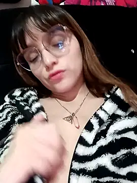 Lucyy-hess online show from 12/16/24, 03:51