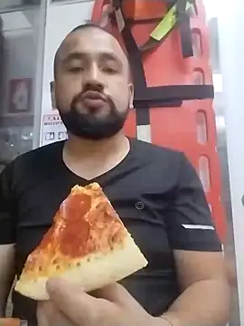 Snapshot of sabor_Latino_bdsm chatting on 01/15/25, 01:45 sabor Latino bdsm online show from 01/15/25, 01:45