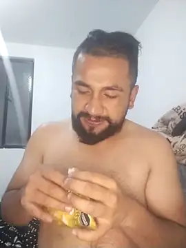 Snapshot of sabor_Latino_bdsm chatting on 03/12/25, 01:36 sabor Latino bdsm online show from 03/12/25, 01:36