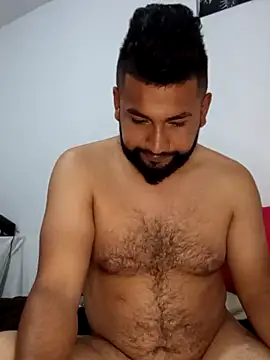 Snapshot of sabor_Latino_bdsm chatting on 09/08/25, 02:38 sabor Latino bdsm online show from 09/08/25, 02:38