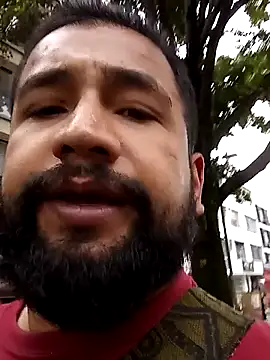 Snapshot of sabor_Latino_bdsm chatting on 10/17/25, 01:57 sabor Latino bdsm online show from 10/17/25, 01:57