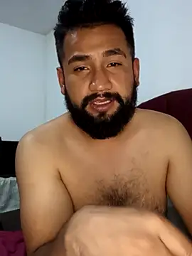 Snapshot of sabor_Latino_bdsm chatting on 11/10/25, 02:54 sabor Latino bdsm online show from 11/10/25, 02:54